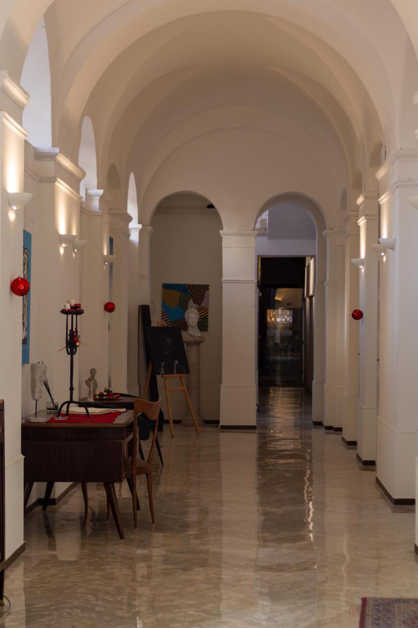 Готель Palazzo Cappuccini Art Relais Неаполь Екстер'єр фото